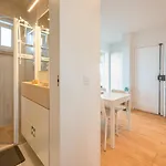 Guestready - Charming With Terrace Apartment Lisbon