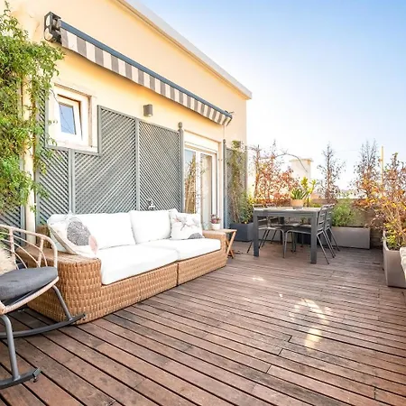 Guestready - Charming With Terrace 리스본