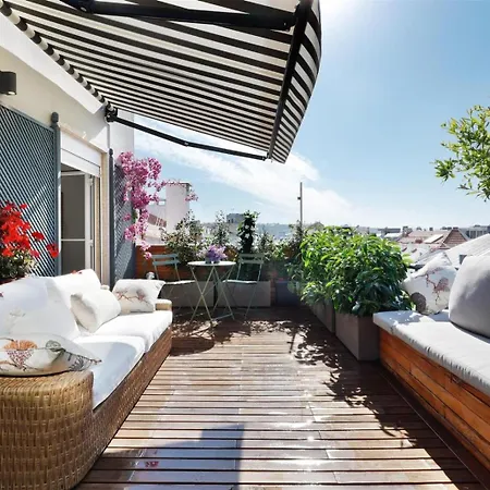 Appartement Guestready - Charming With Terrace